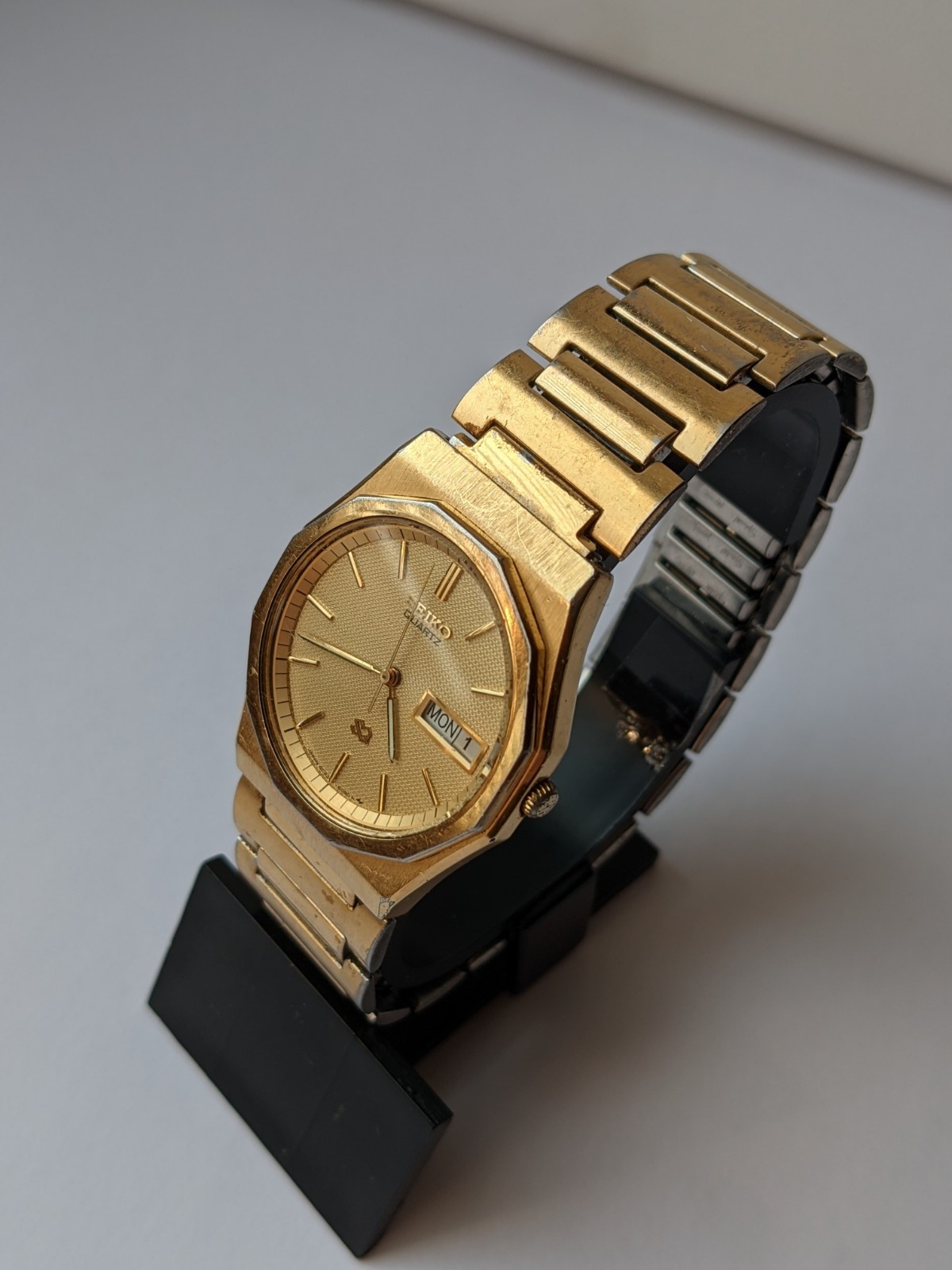 Vintage Seiko SQ men’s watch Japan 8C23-6090R quartz gold plated quartz 1985