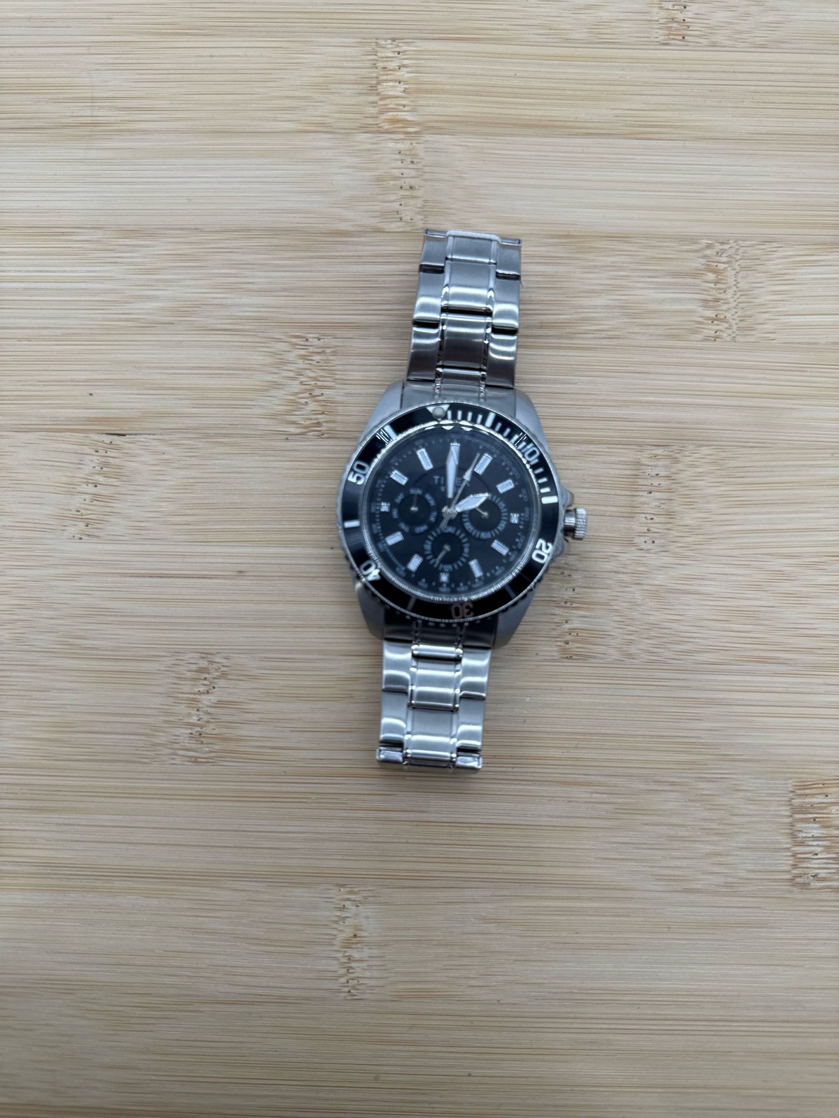 Timex Classics Men’s 44.5 mm Stainless Steel Bracelet Watch Silver TW2T58900