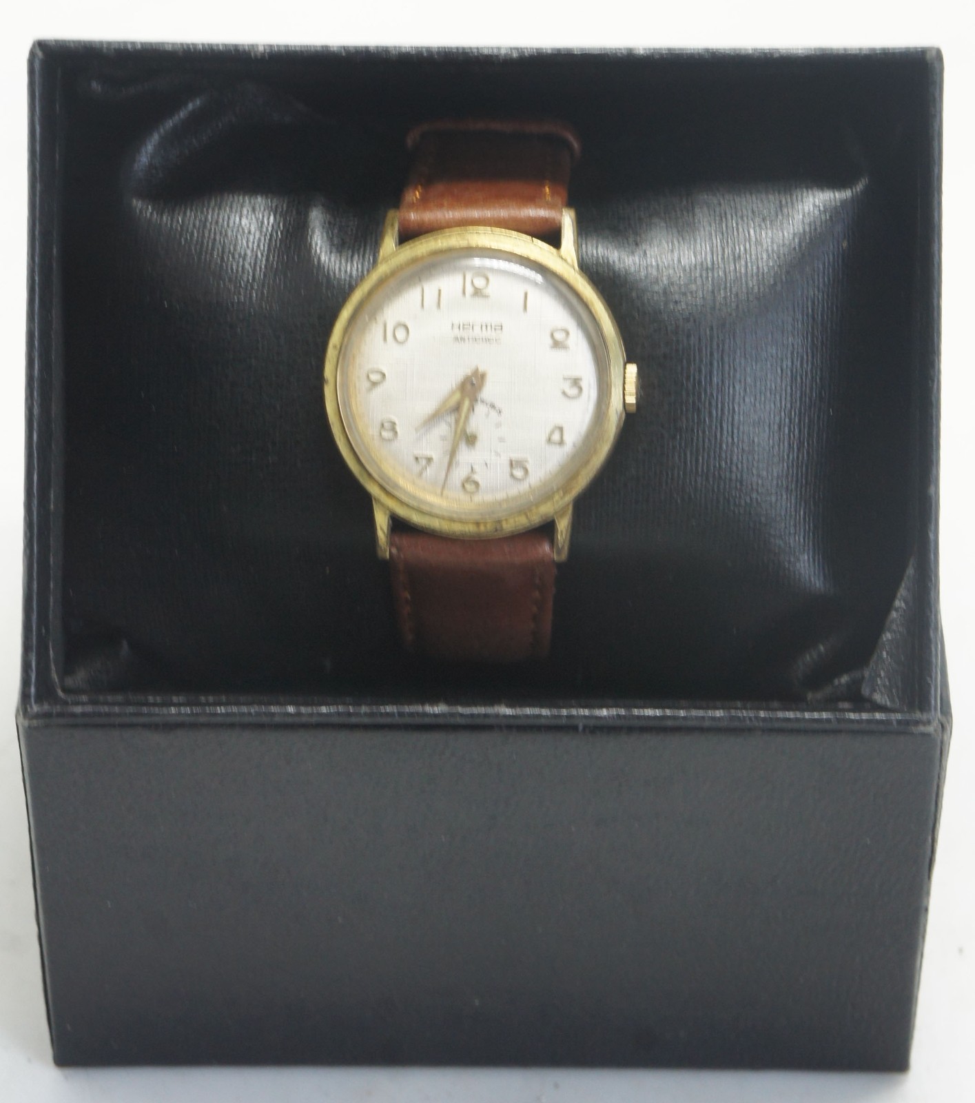 Vintage Herma Antichoc Mechanical Men’s Watch Texture Dial Serviced 32.5mm