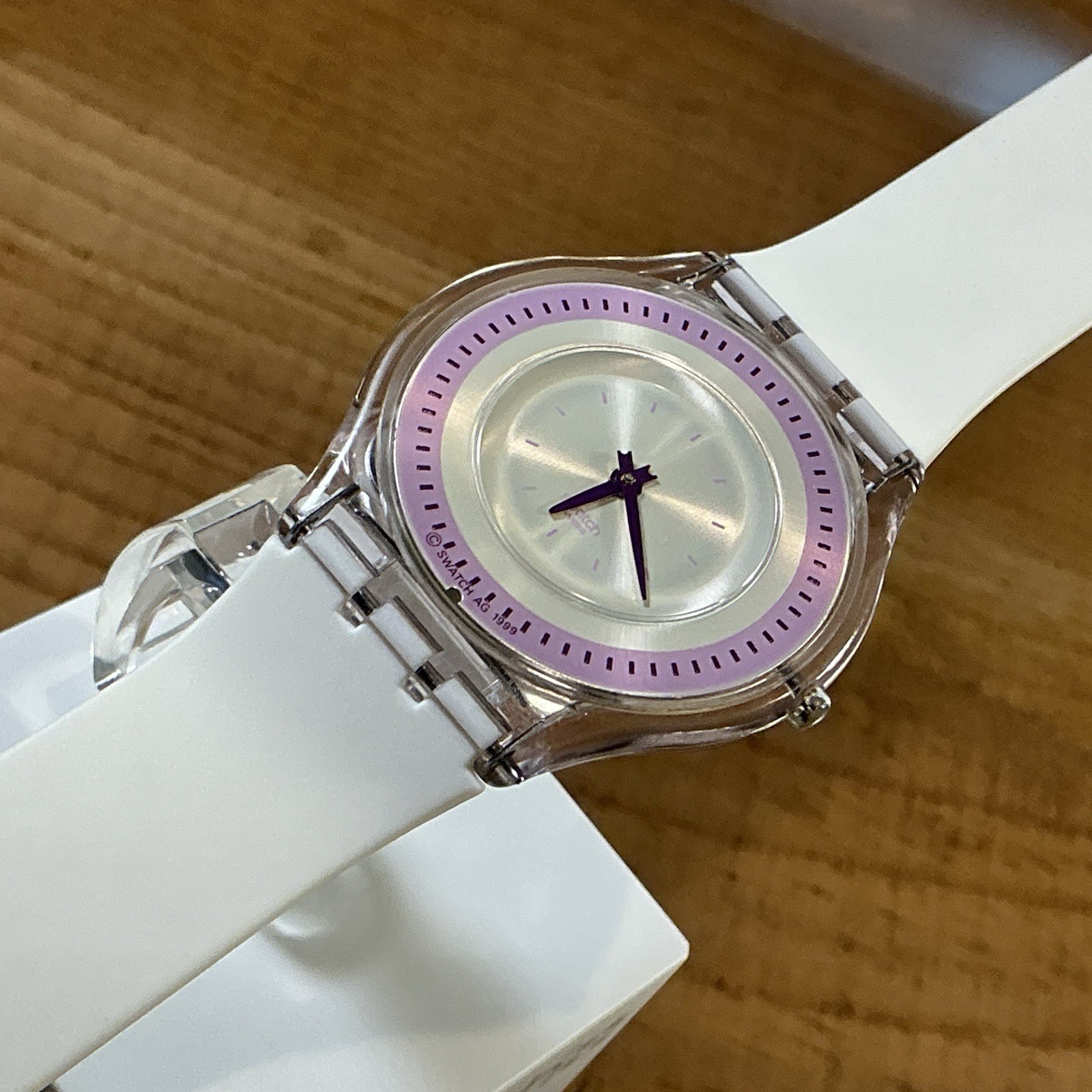 SKIN – ULTRA THIN – NEW STRAP – 34mm