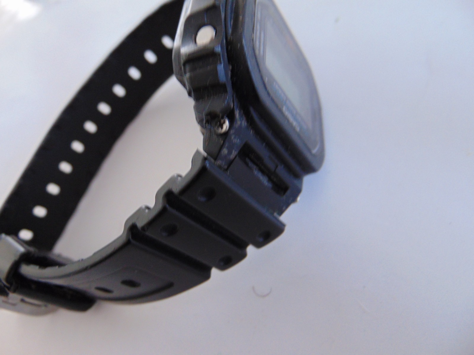 Vintage Casio G-Shock DW-5600E Illuminator Digital Watch 200M Alarm Chrono *READ