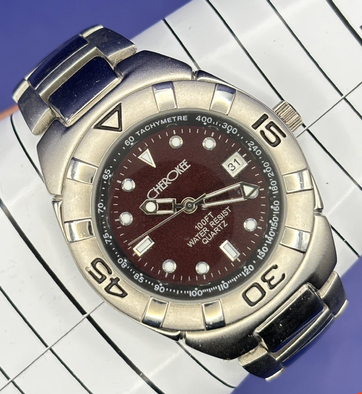Cherokee 32-900 Three-Hand Quartz Analog Men’s Watch #9.36