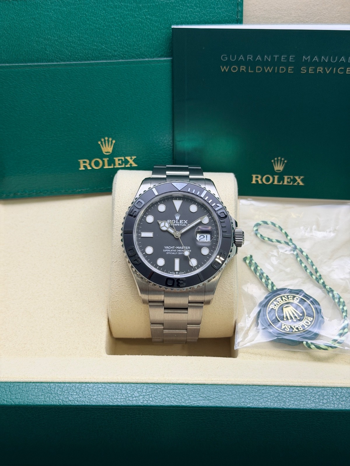 2026 new Rolex Yacht-Master 42 226627 Titanium Black Dial Complete Set