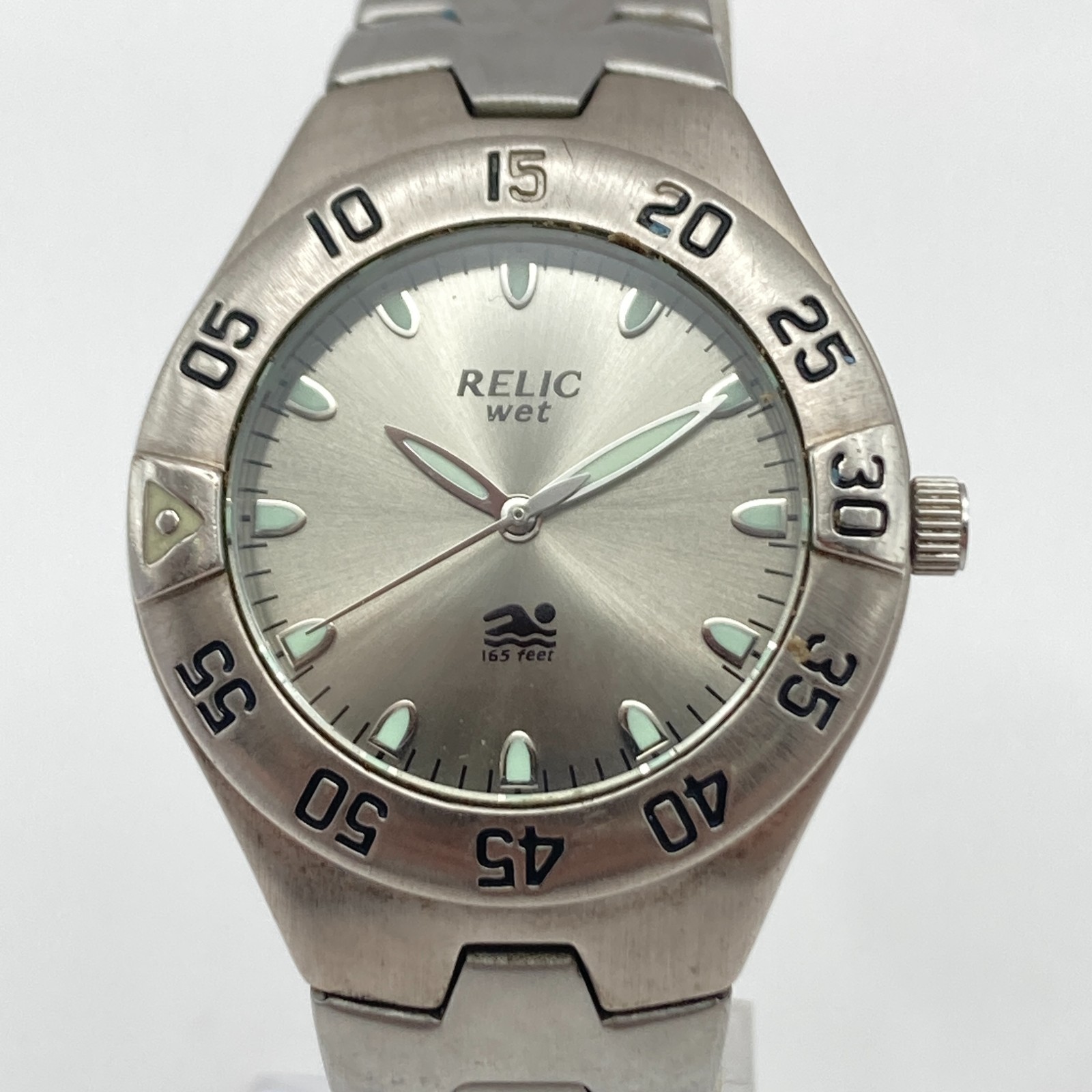 Relic Wet Women’s Watch 30mm Silver Tone Gray Dial Rotating Bezel New Battery 7″