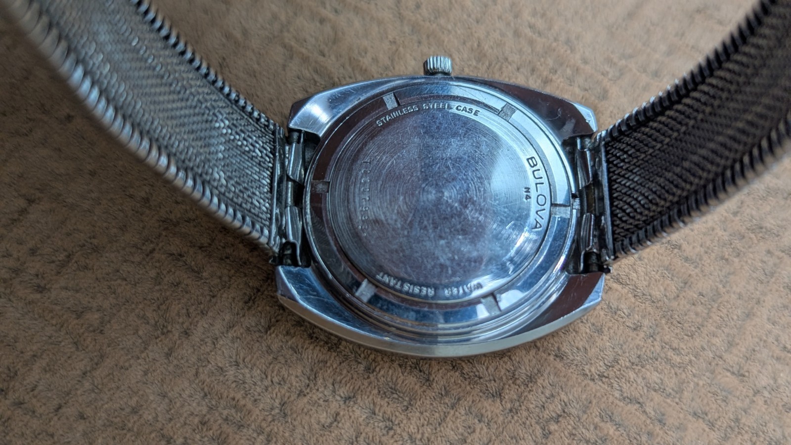 Bulova Honeycomb Dial Automatic Men’ Watch Vintage Antique Stainless Steel Band