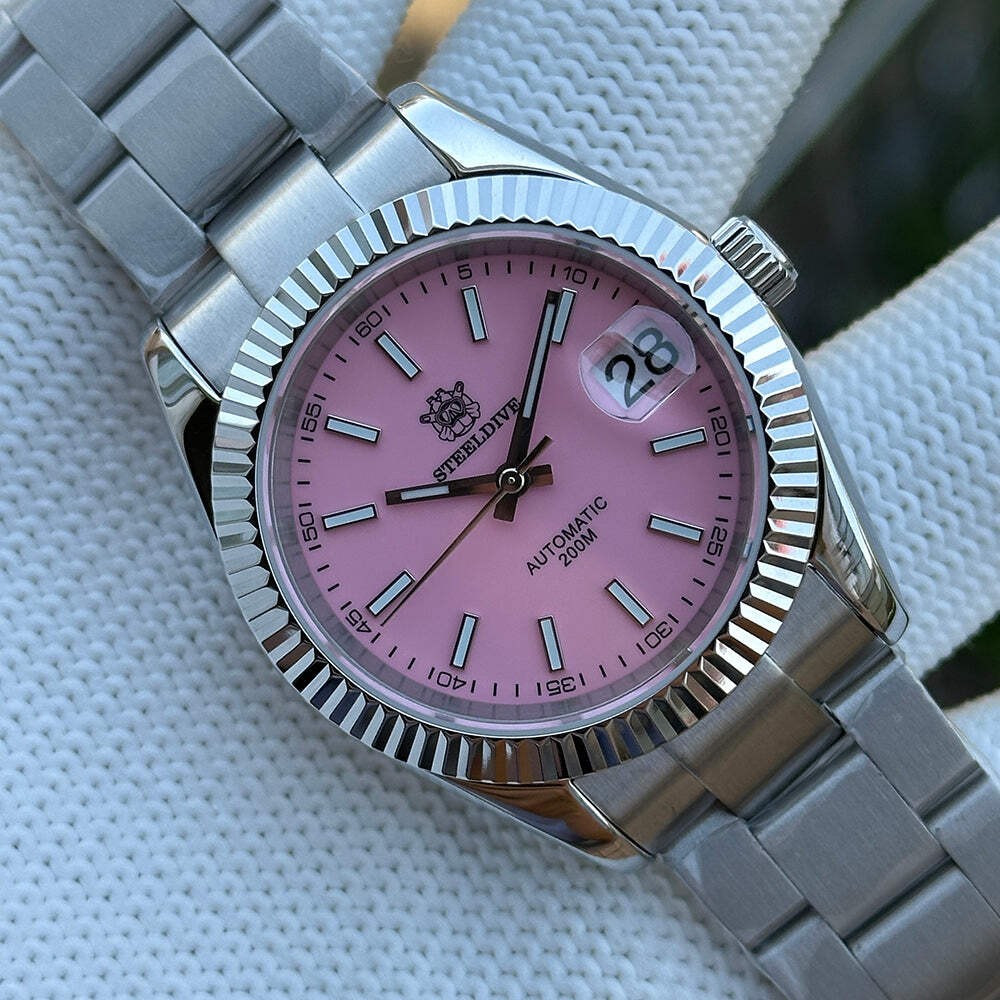 STEELDIVE SD1933 — 39MM Small Size 200M NH35 Automatic Dive Watch