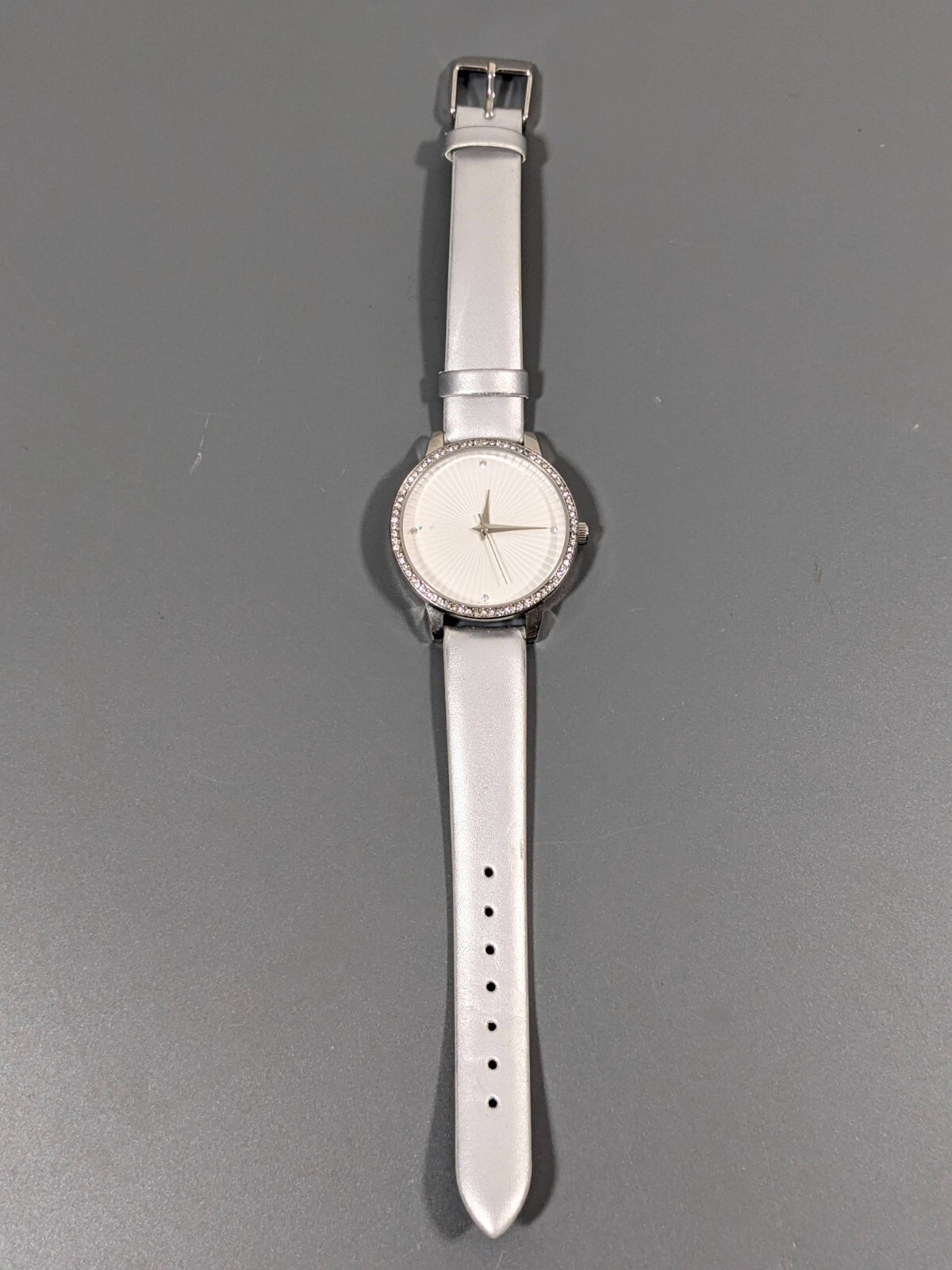 Manhattan by Croton Silvertone Crystal Accent Round Dial Gray Faux Leather Watch