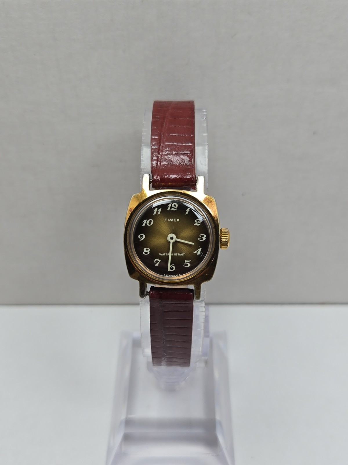 Vintage 1978 Timex Cavatina Womens Bronze Dial Manual Wind Watch Dainty Runs