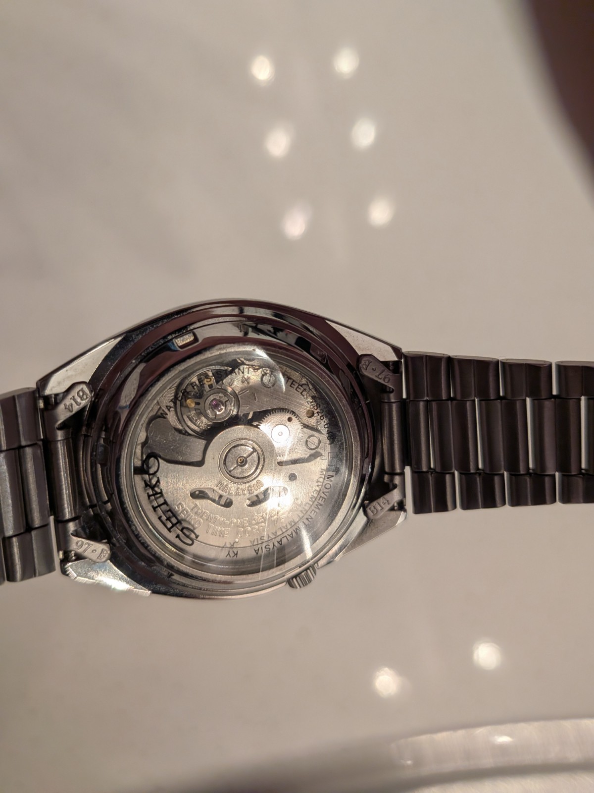 Seiko SNXS73 Men’s Auto 21J Day/Date 37mm SS Silver Dial 30m Box Papers