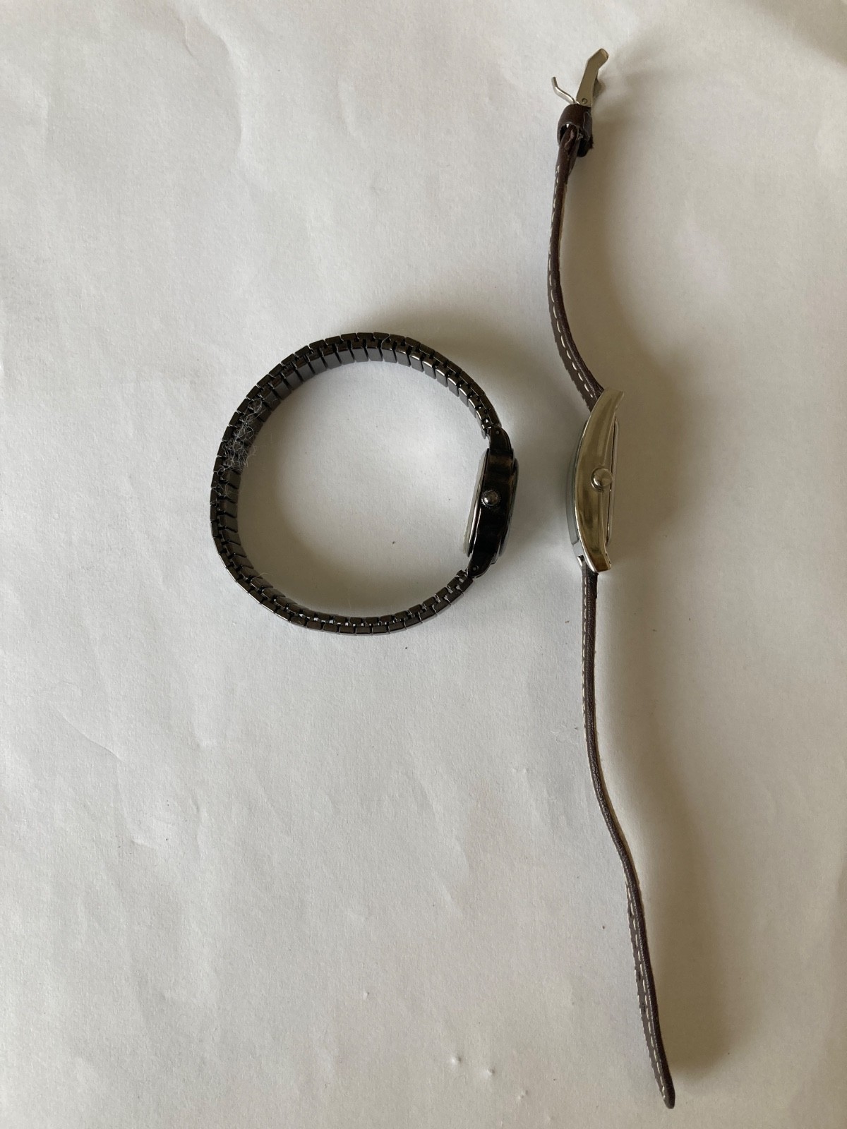 Vtg Watch Lot of 2-Lee Brand + 1 /New Batteries See Pictures READ