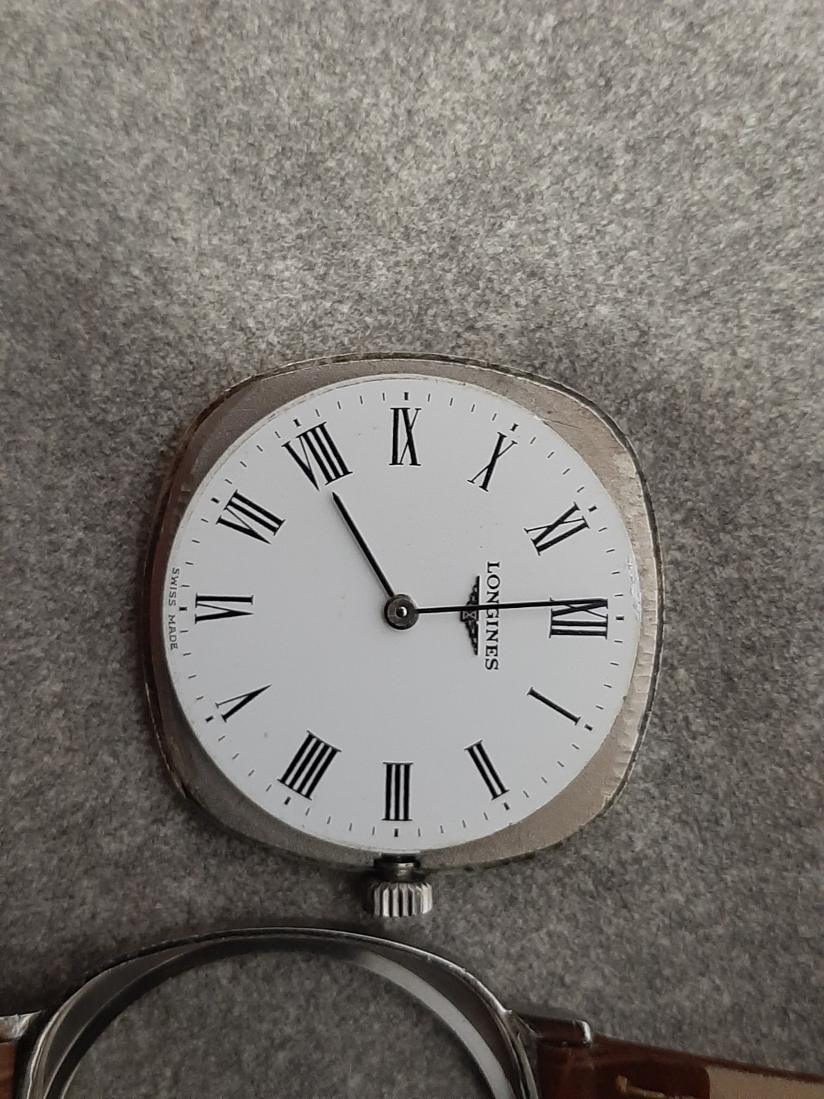 LE GRAND CLASSIQUE DE LONGINES. EXTRA-FLAT MANUAL Cal. 847.4 70s