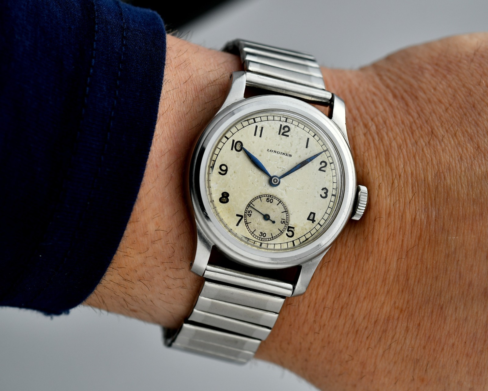 Vintage LONGINES Sei Tacche – 12.68 – Stepped Beveled 33.5 mm Case- 40’s Watch