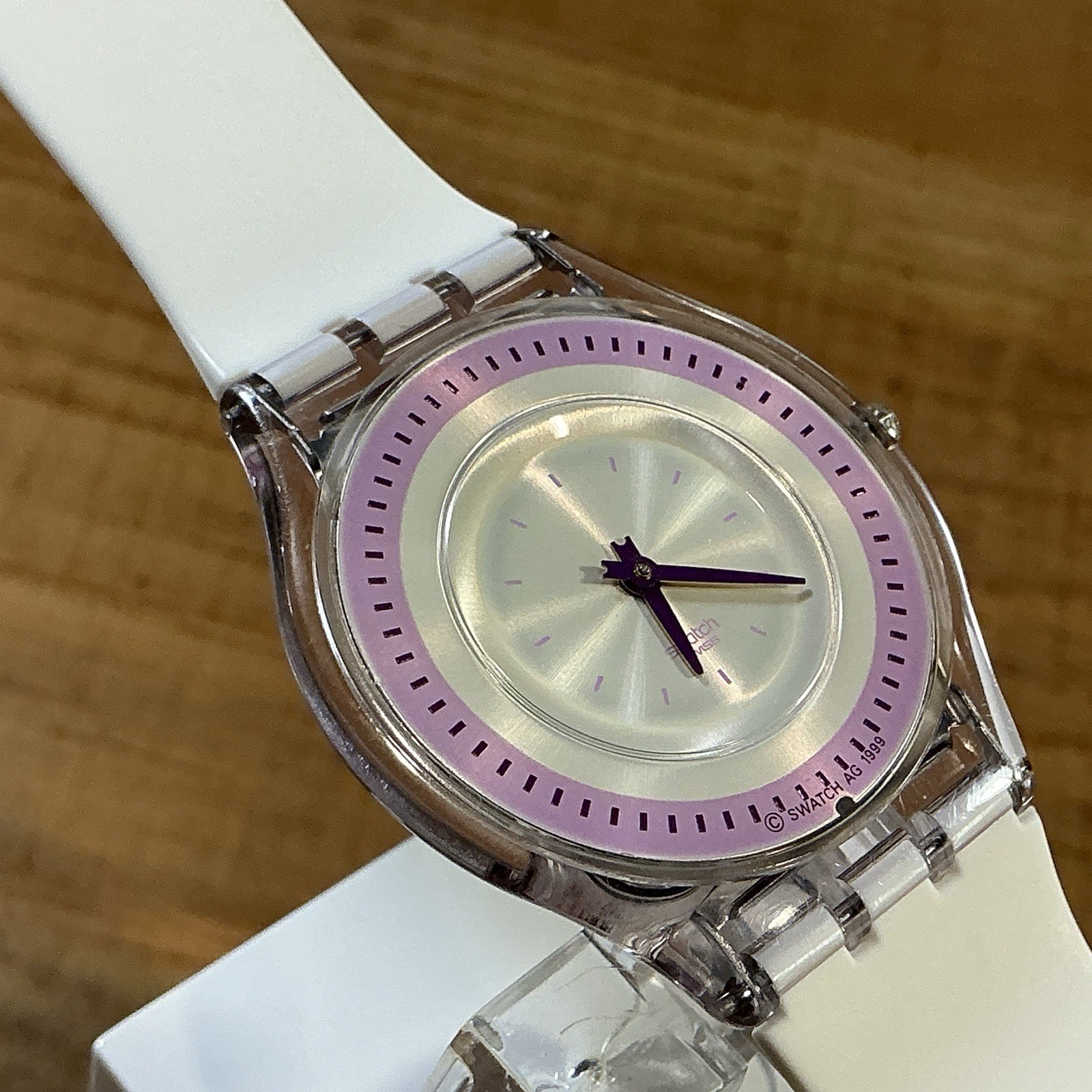 SKIN – ULTRA THIN – NEW STRAP – 34mm