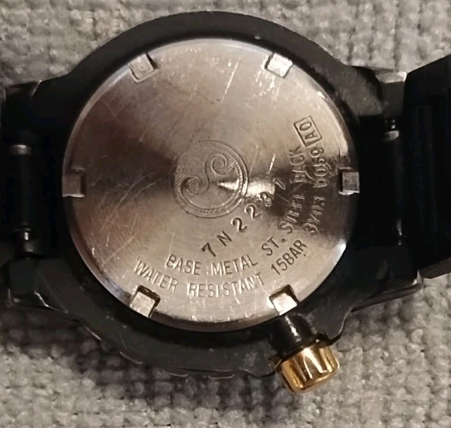 Vintage SEIKO SQ Sports 150~Quartz Ladies Watch ~ 28 mm