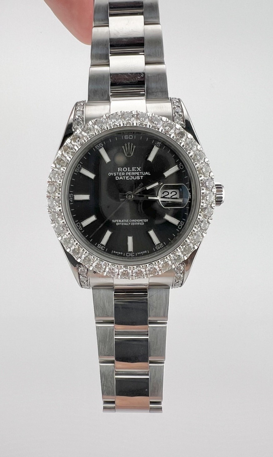 Rolex Datejust II 41mm 4.90ct Diamond Bezel/Rhodium Gray Watch 116300 Watch