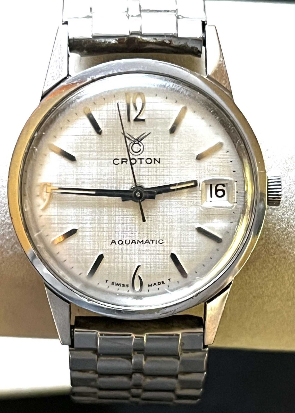 Vintage 1960s Croton Aquamatic Date Automatic Men’s Watch Stainless Steel Works