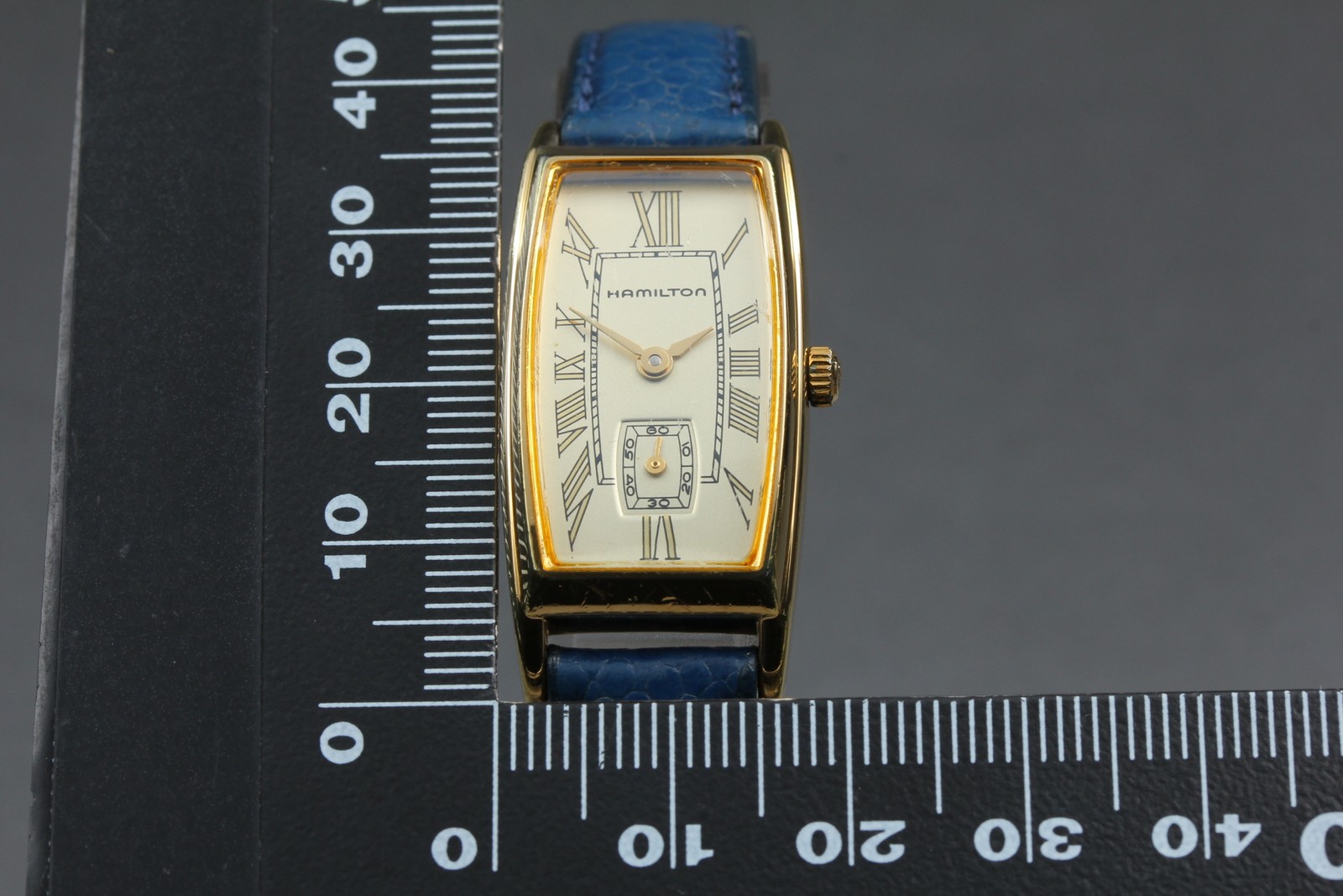 [Exc+5] HAMILTON 6256 18mm Silver Dial Small Second Qz Women’s Watch From JAPAN