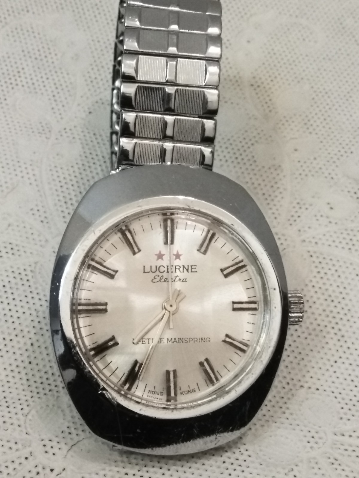 VTG. Swiss Made men’s Lucerne Electra Watch Wind Up Lifetime Mainspring (works)