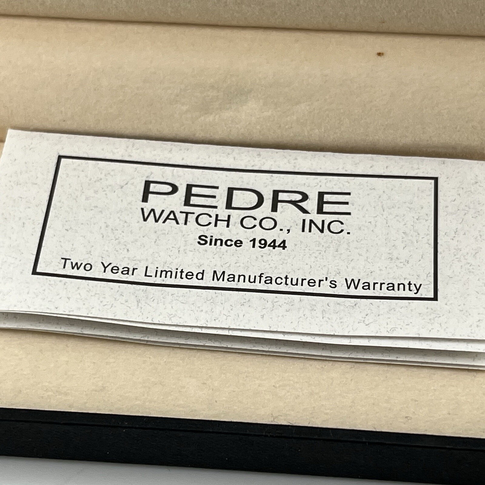 Pedre Since 1944 Women’s Quartz Wrist Watch Green