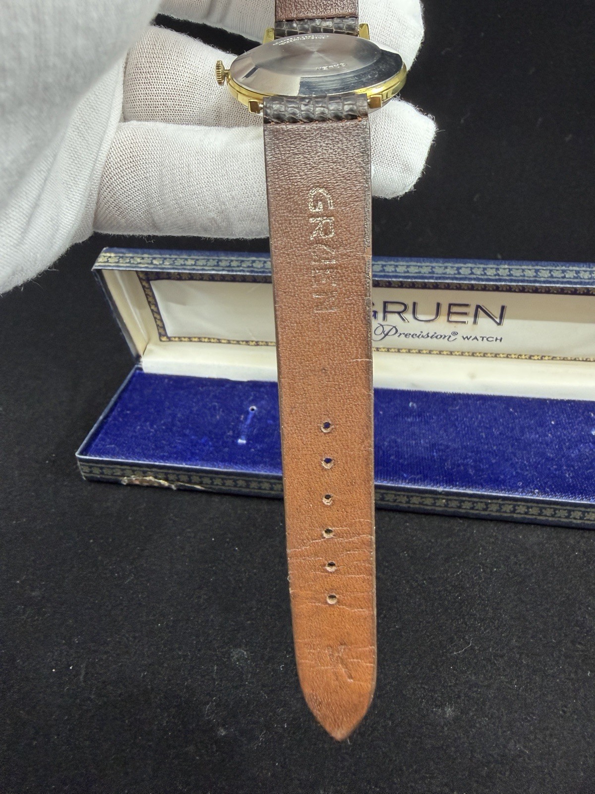 Gruen Precision 510 James Bond Sunburst Manual Wind Watch 3,6,9,12