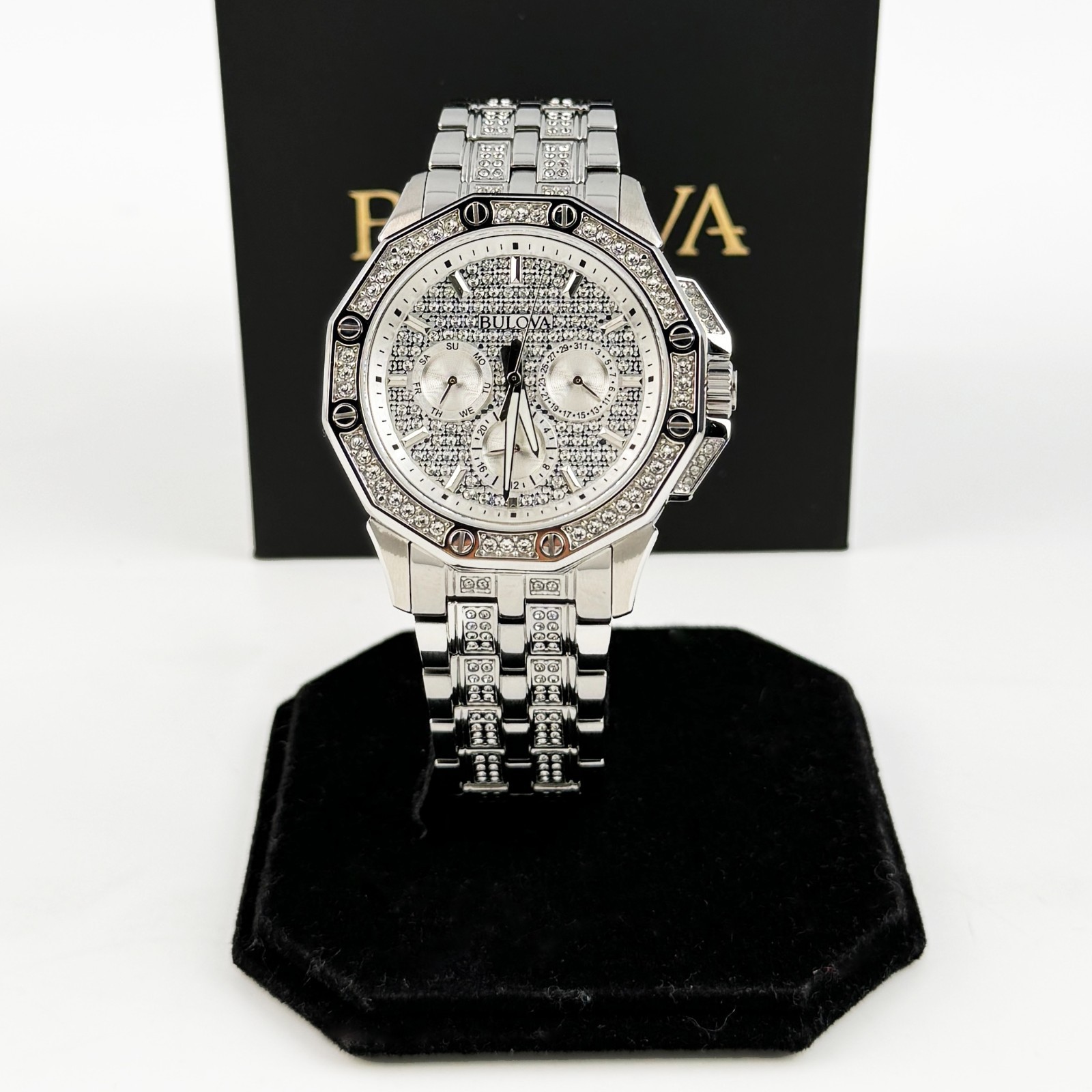 Bulova Crystal Octava 96C134 Quartz Silver PaveDial Stainless Men’s Watch 41.5mm