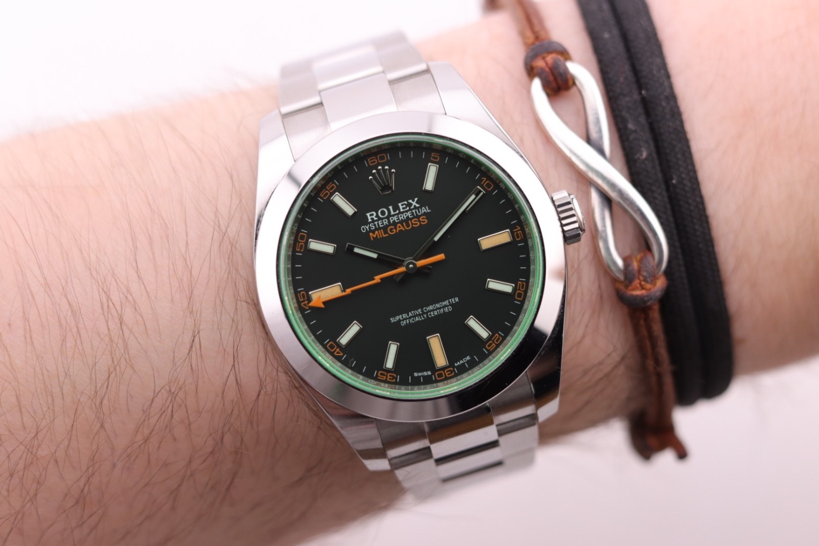 2022 Rolex Milgauss Green Crystal Ref 116400GV last year 7.25″ B + P