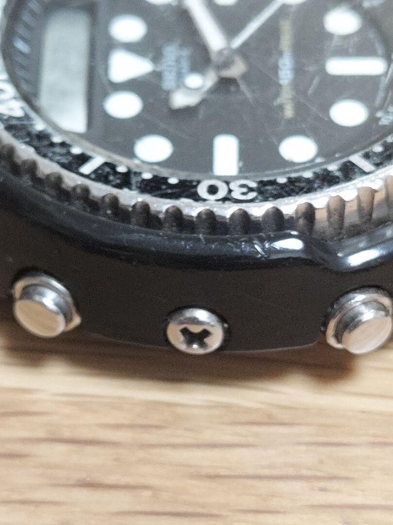 SEIKO H558-5000 Arnie Hybrid Diver Quartz Analog Black 150m Predator used