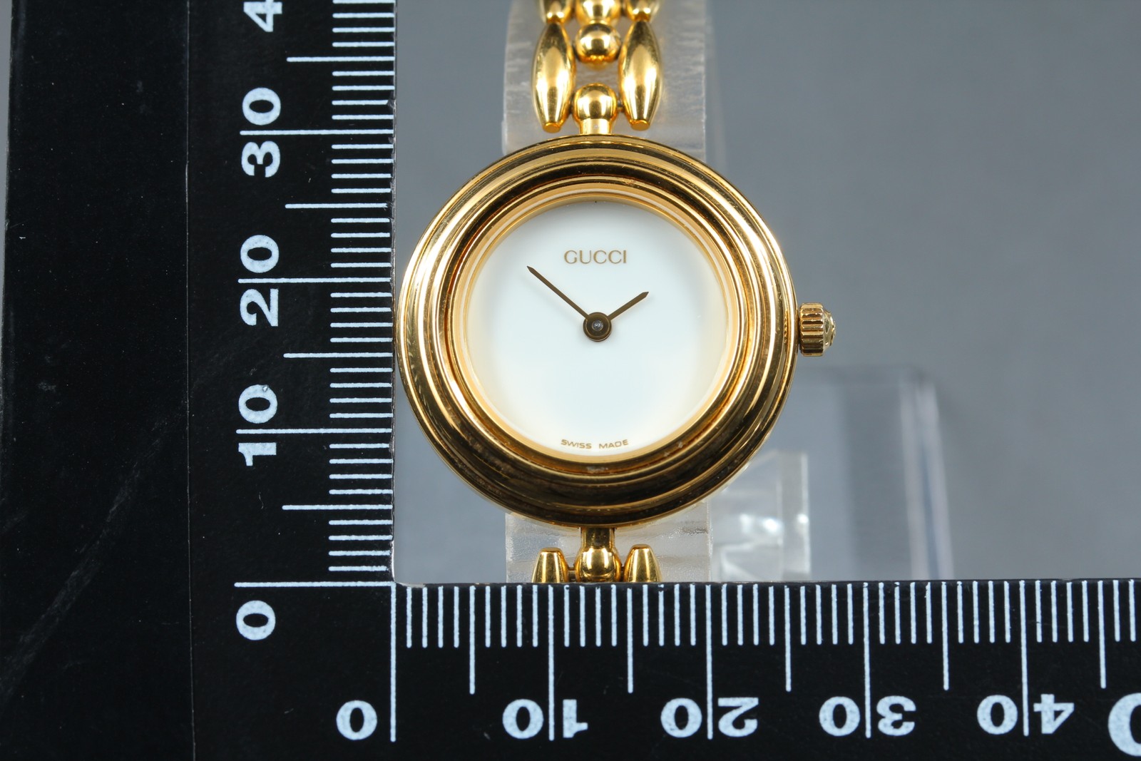 GUCCI Change Bezel 11/12.2 6 Colors Gold Quartz Women’s Watch [Near MINT]