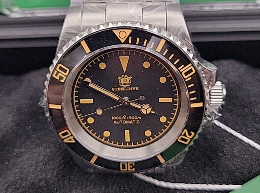 STEELDIVE SD1954V Sub NH35A Diver 300M Automatic Watch 40.5mm 316L C3