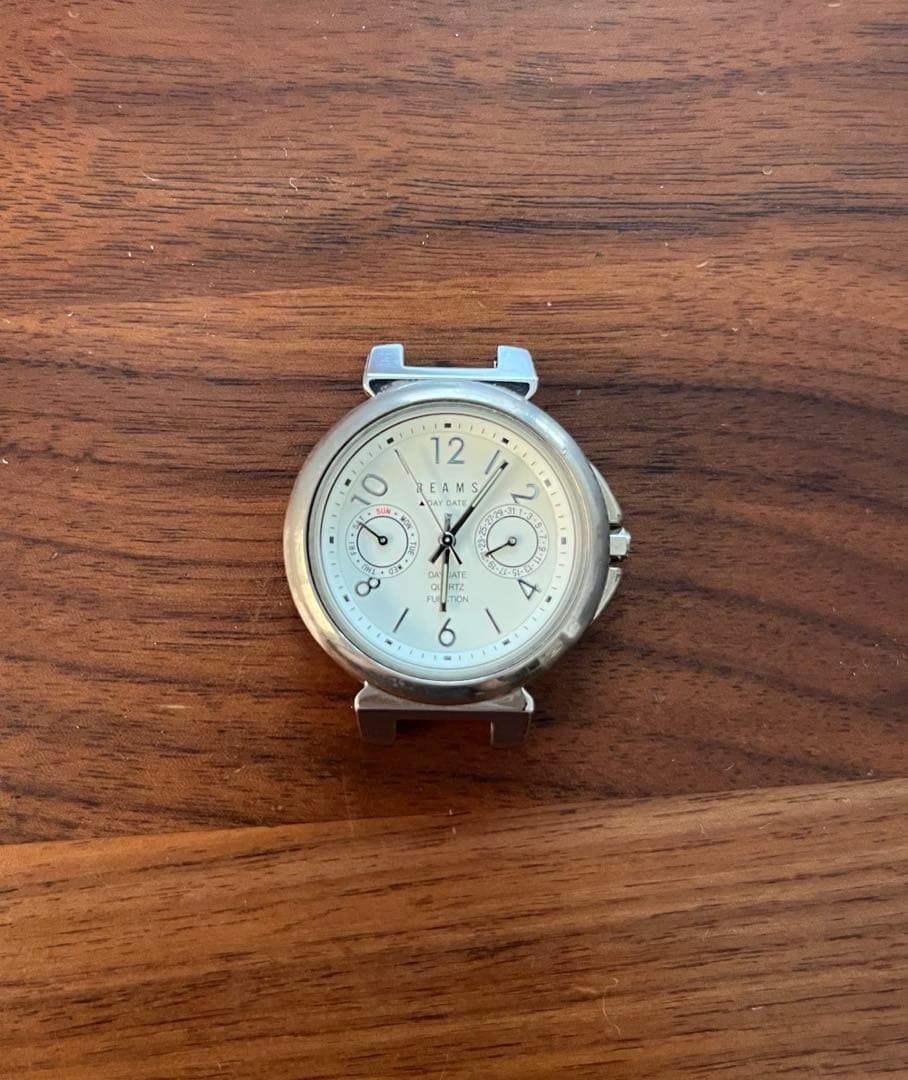 BEAMS Chronograph Watch White Dial Strap