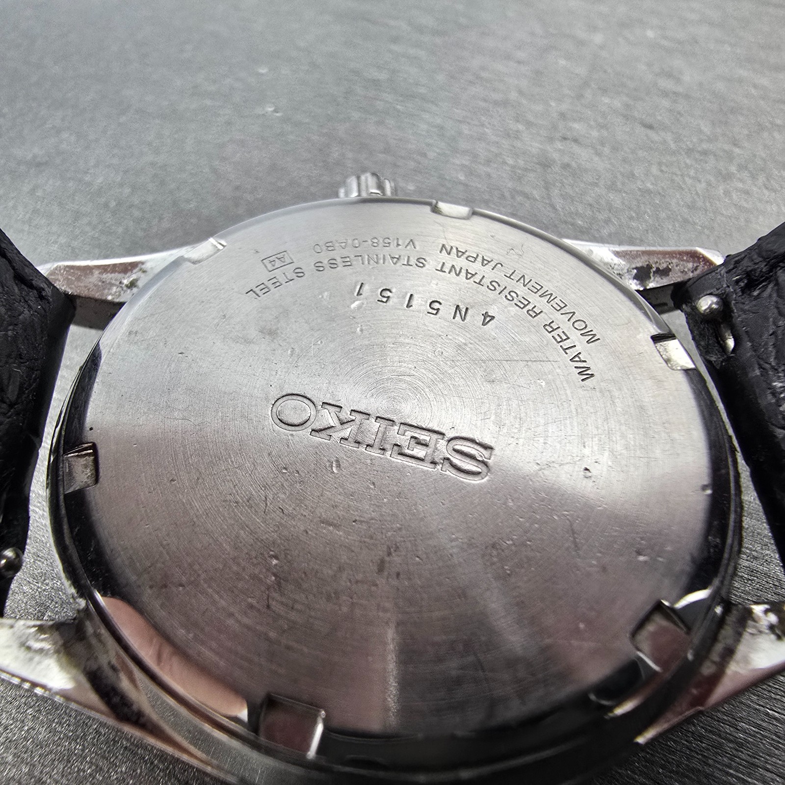 Seiko Solar Watch Men 37mm Black Dial Silver Tone Daydate Round V158-0AB0 Runs G