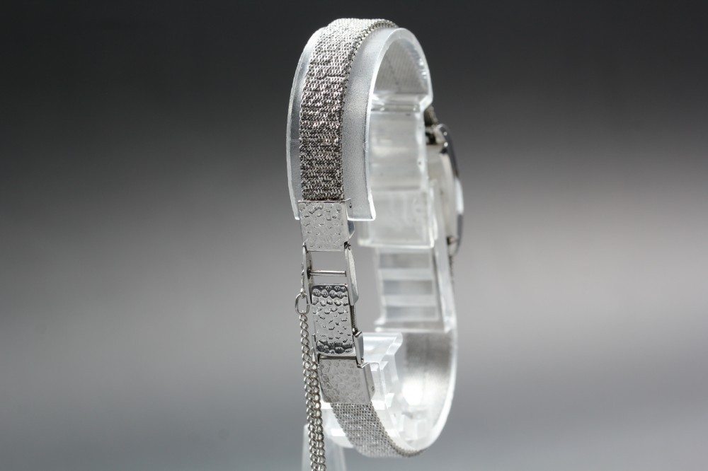 SEIKO 11-3180 Silver Dial Rectangular 17J Manual Winding 15mm Ladies Watch 1972