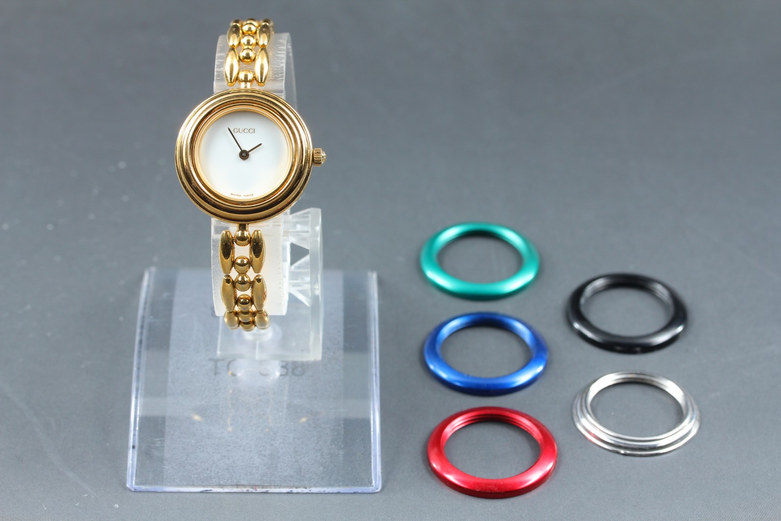 GUCCI Change Bezel 11/12.2 6 Colors Gold Quartz Women’s Watch [Near MINT]