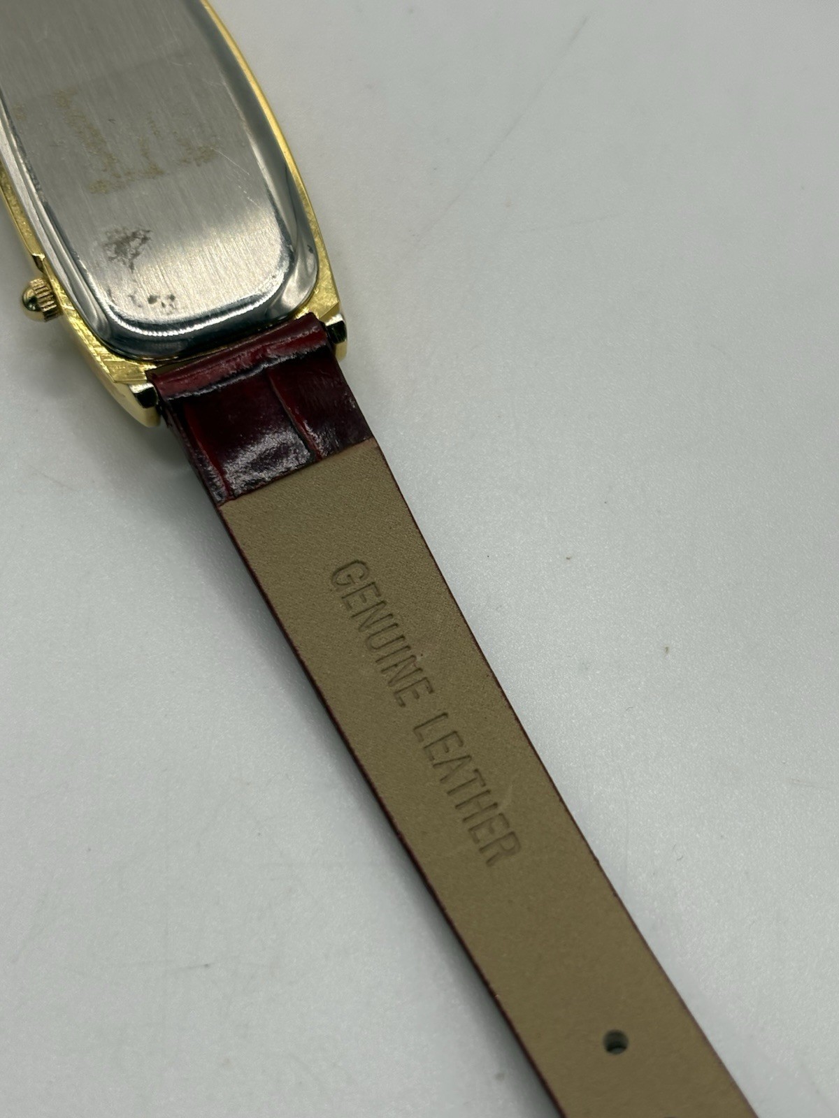 Pedre Dual Time Women Gold Tone Croc Leather Quartz Watch New Batteries