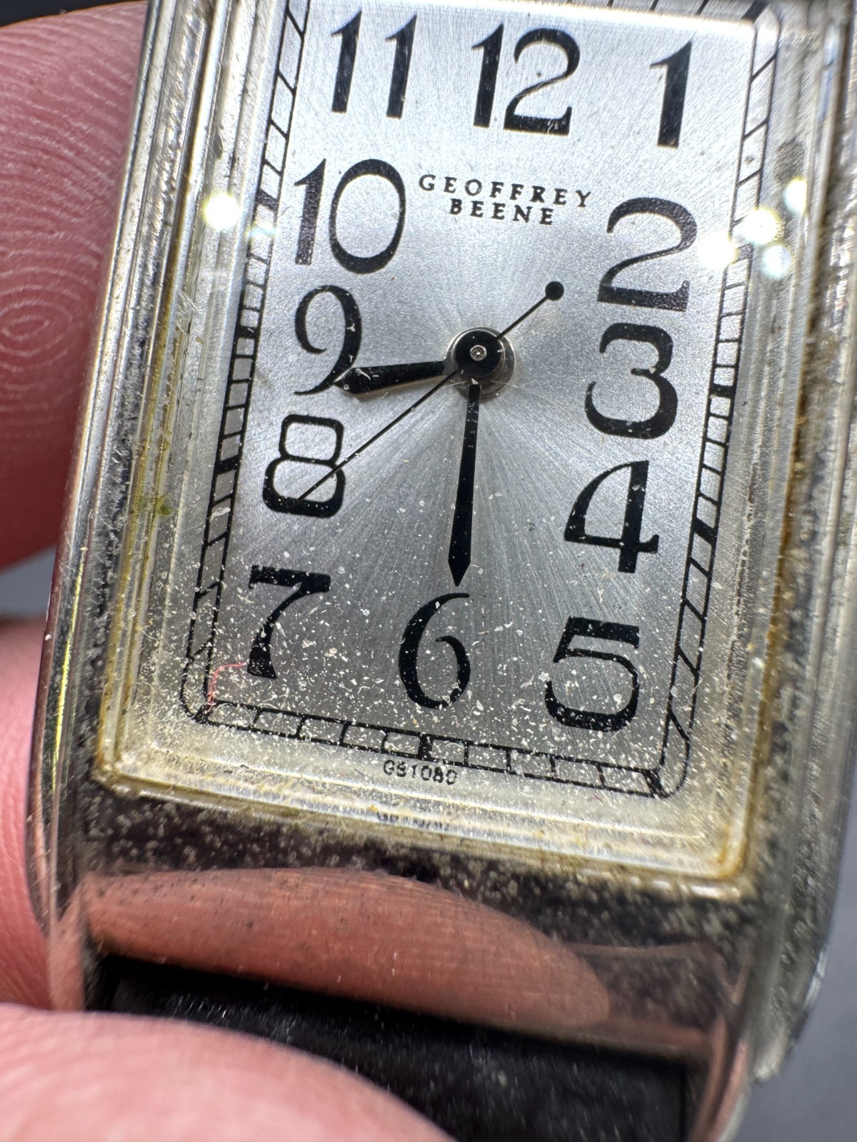 Geoffrey Beene Watch Silver Tone Rectangular Date 236-Y121 Black Leather Band