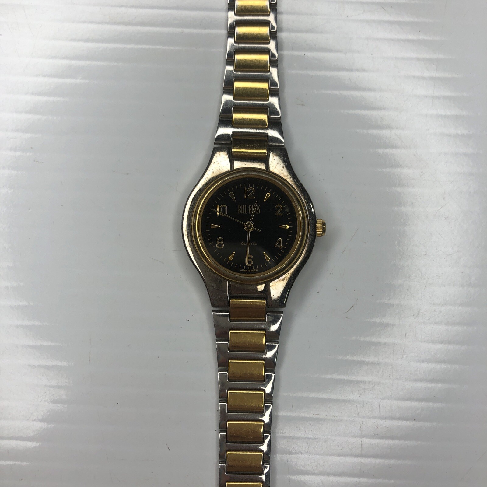 X10 BILL BLASS Black Two Tone 237 Y121 Japan Quartz BB0211 Retro Watch Untested