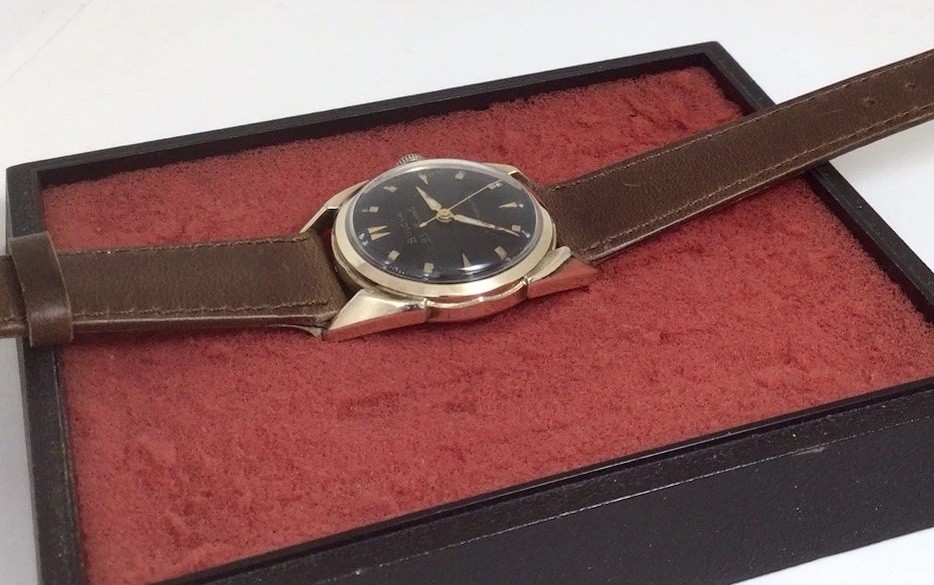 Vintage BULOVA 23 A,Cal.10BZAC,23 J,Self Winding,10k RGP Bezel,(1960),Working.
