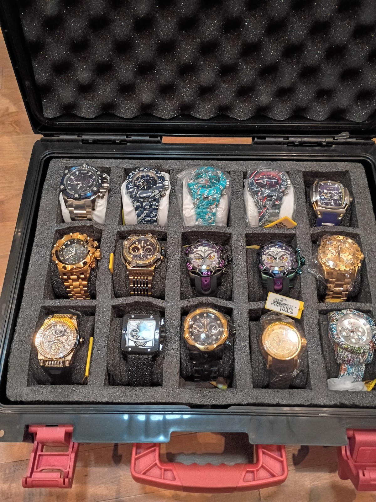 Invicta Marvel Limited Edition NFL Reserve Pro Driver And Stingray Brand New