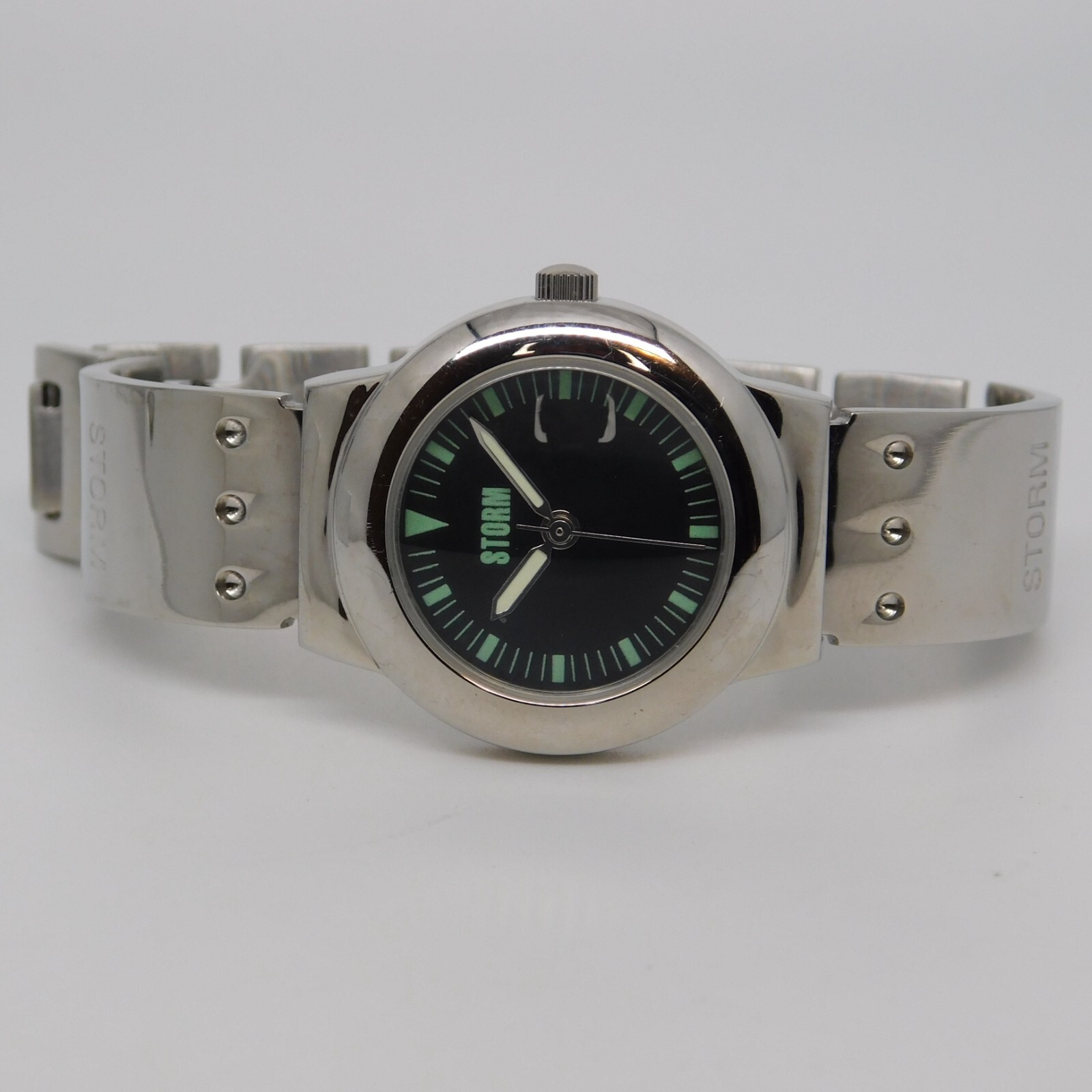 STORM OASIS LADY St. Steel Case Quartz Women’s Watch Sz. 7 1/4″ New Battery