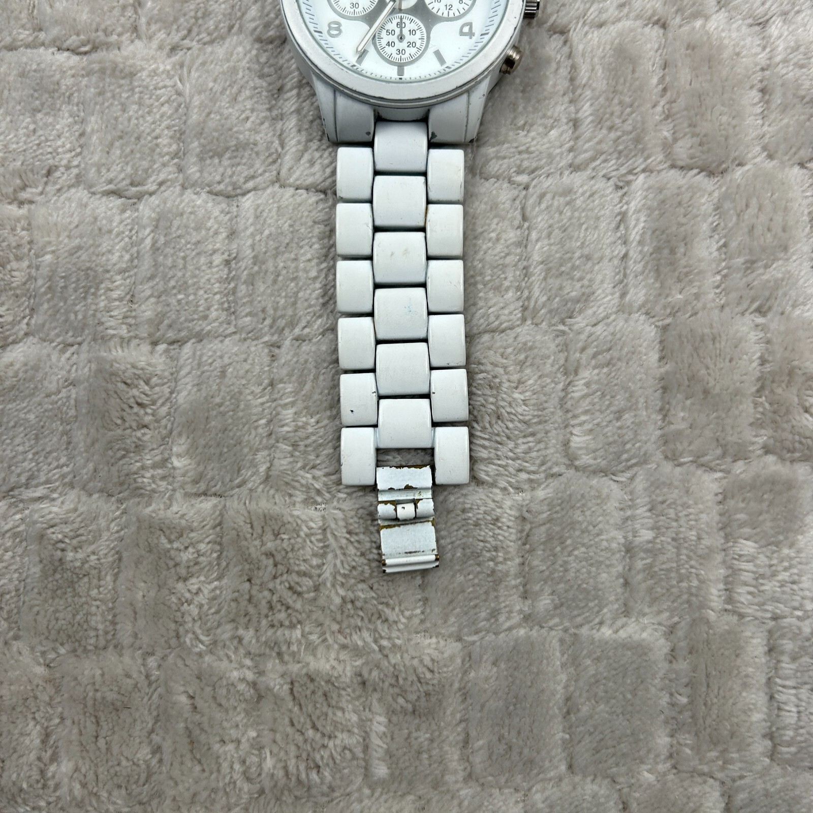 Ladies Aeropostale Round White Link Bracelet Analog Watch New Battery