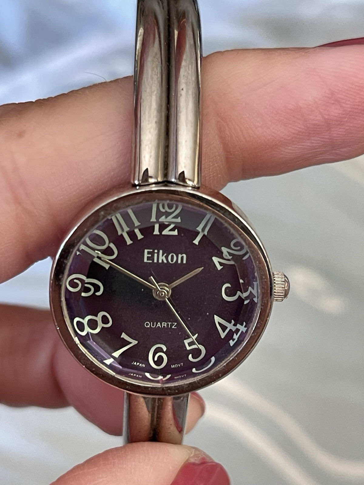 Womens Eikon Silver Vintage Bangled Bracelet Watch Needs Battery/Not Tested
