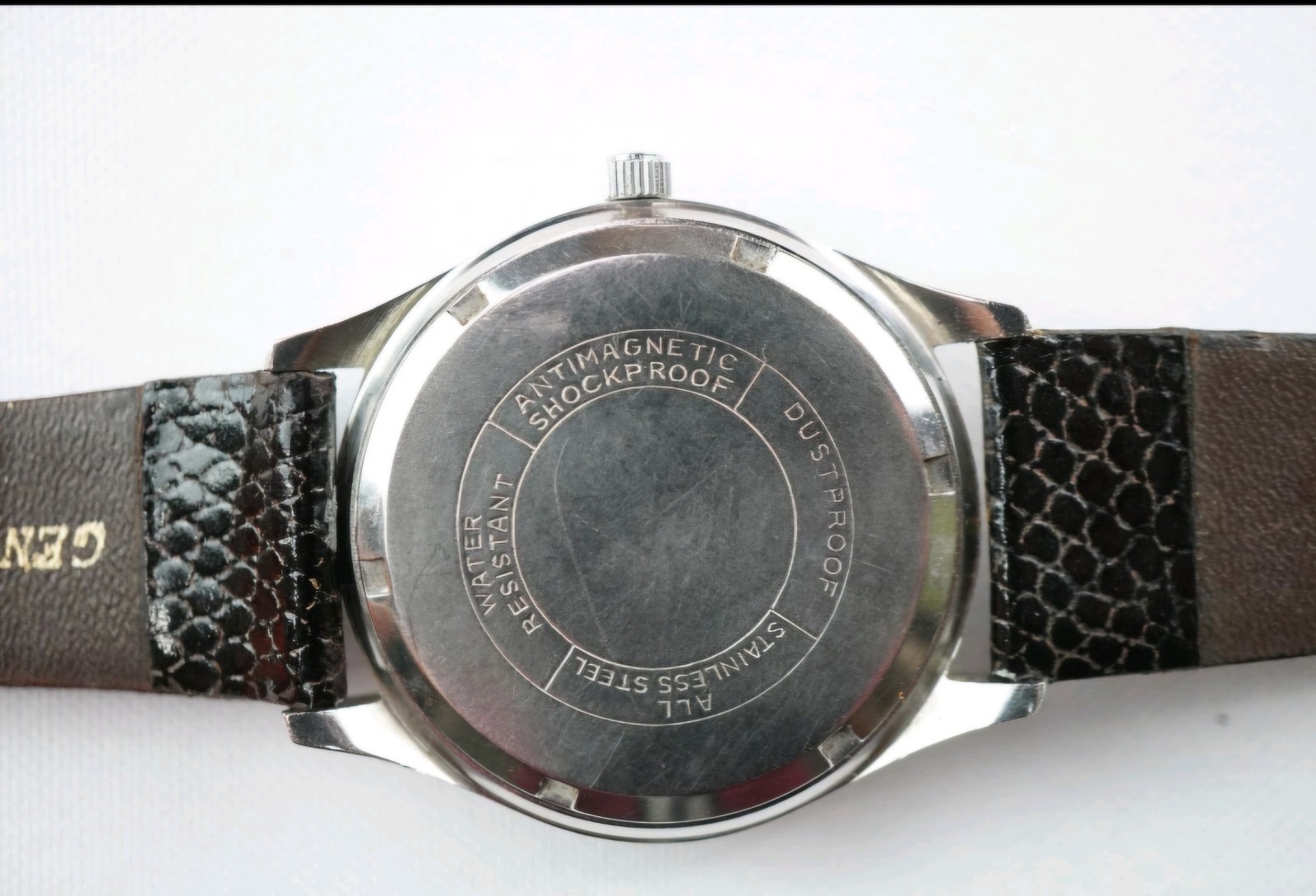 ULTRA AUTOMATIC 25 JEWELS INCABLOC Vintage Swiss Made 1970s Date Steel