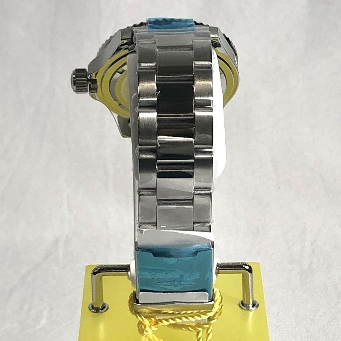 INVICTA 26970 40mm Pro Diver Quartz Date Black Dial Stainless Steel Braclt Watch