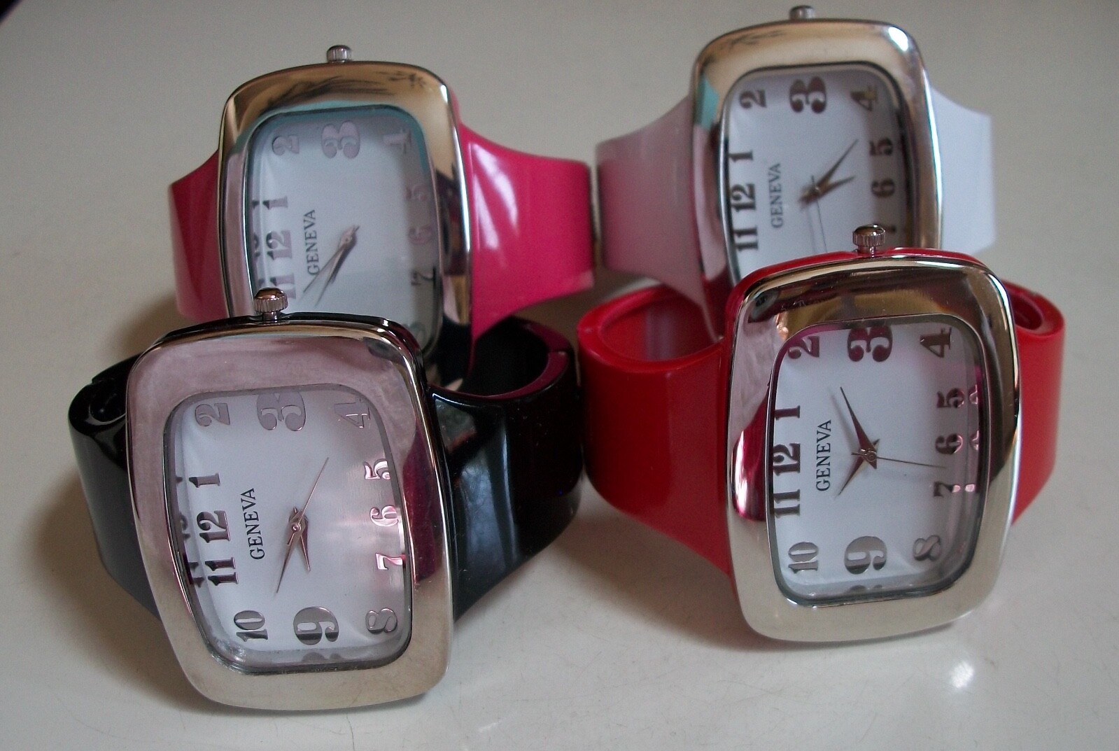 Women’s number dial pink, red & black finish bangle cuff fashion casual watch