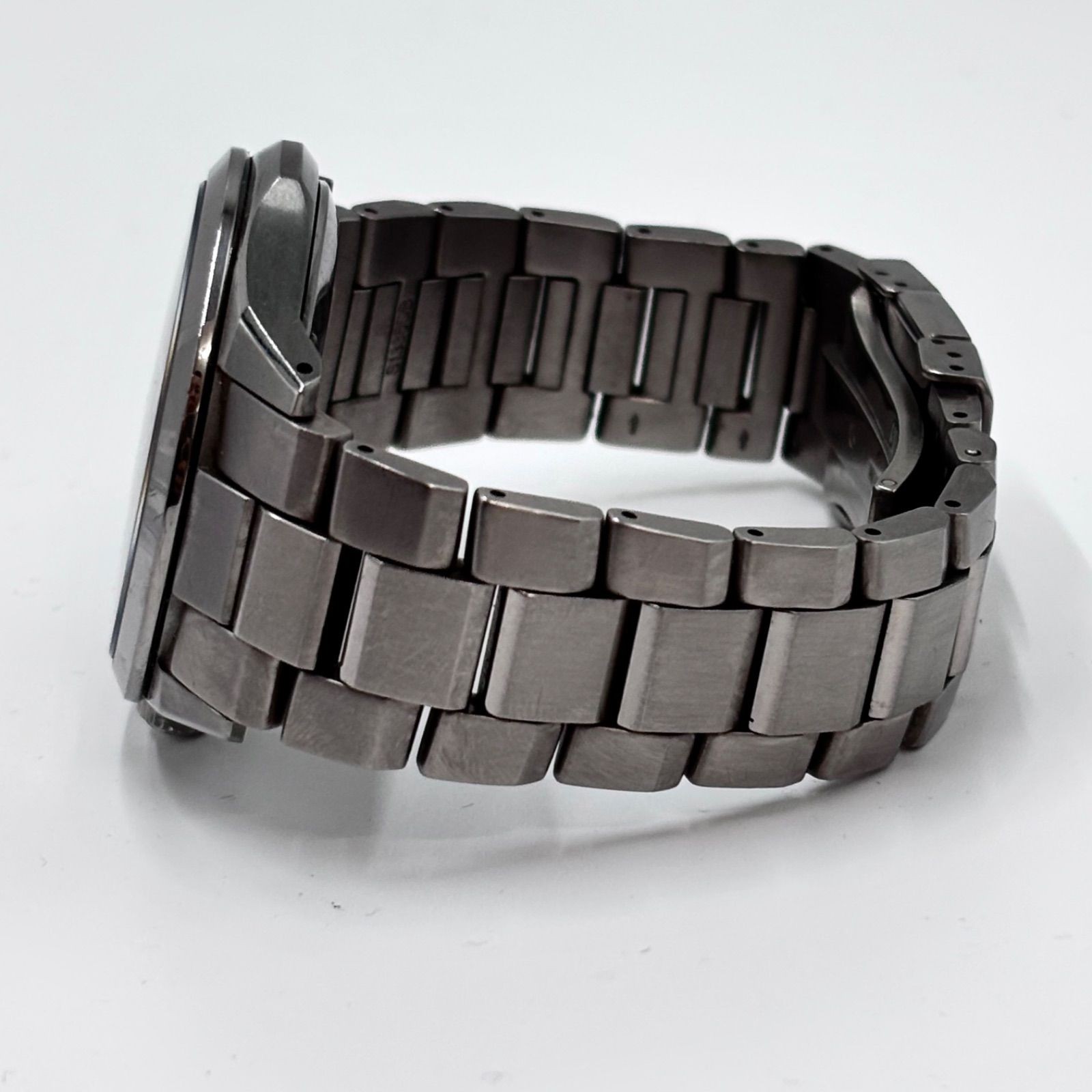 Casio Oceanus OCW-S100-1AJF Radio Solar Titanium Watch (JDM) -New -fast!!