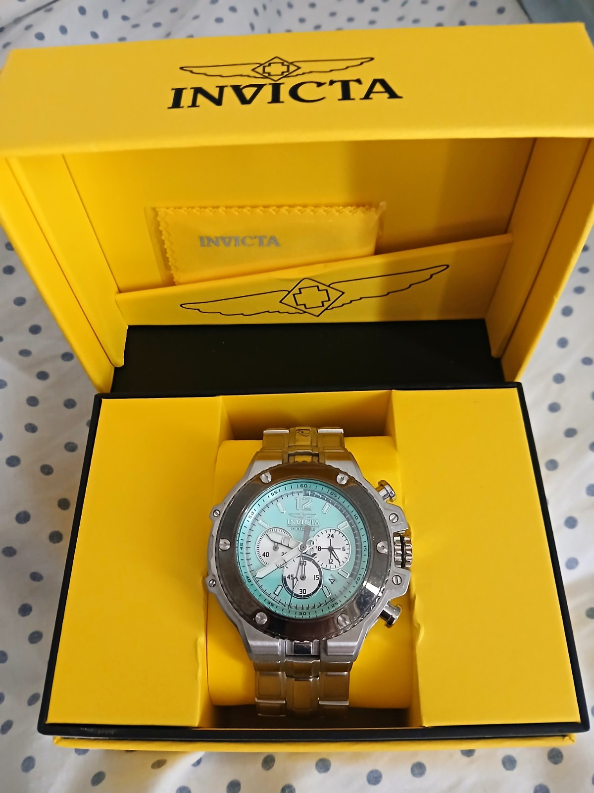 Invicta Reserve Men’s Quartz Chronograph 24-Hour Date Turquoise Dial Watch Box