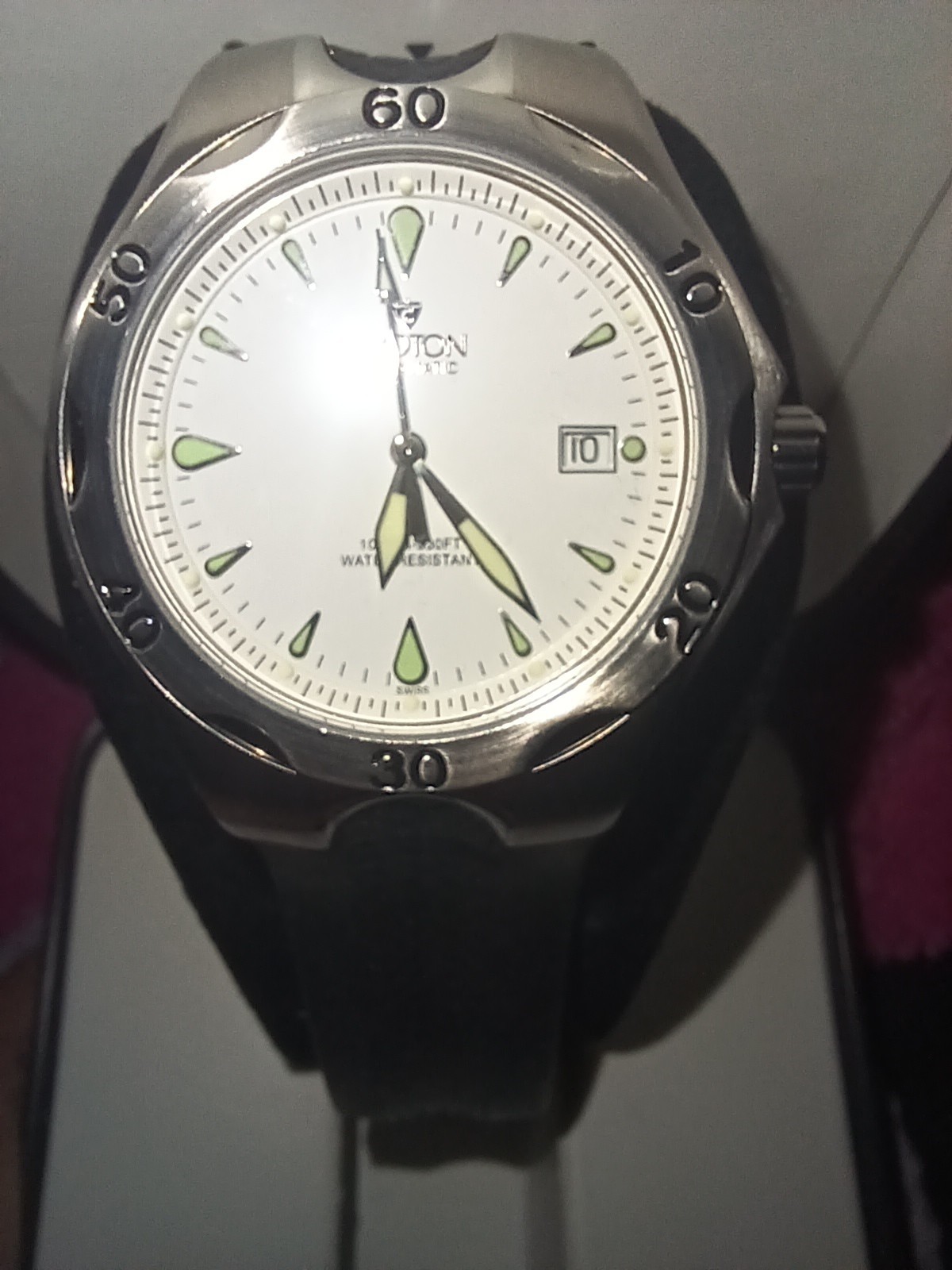 CROTON Men’s Stainless Steel Aquamatic Water Swiss QUARTZ Watch NIB