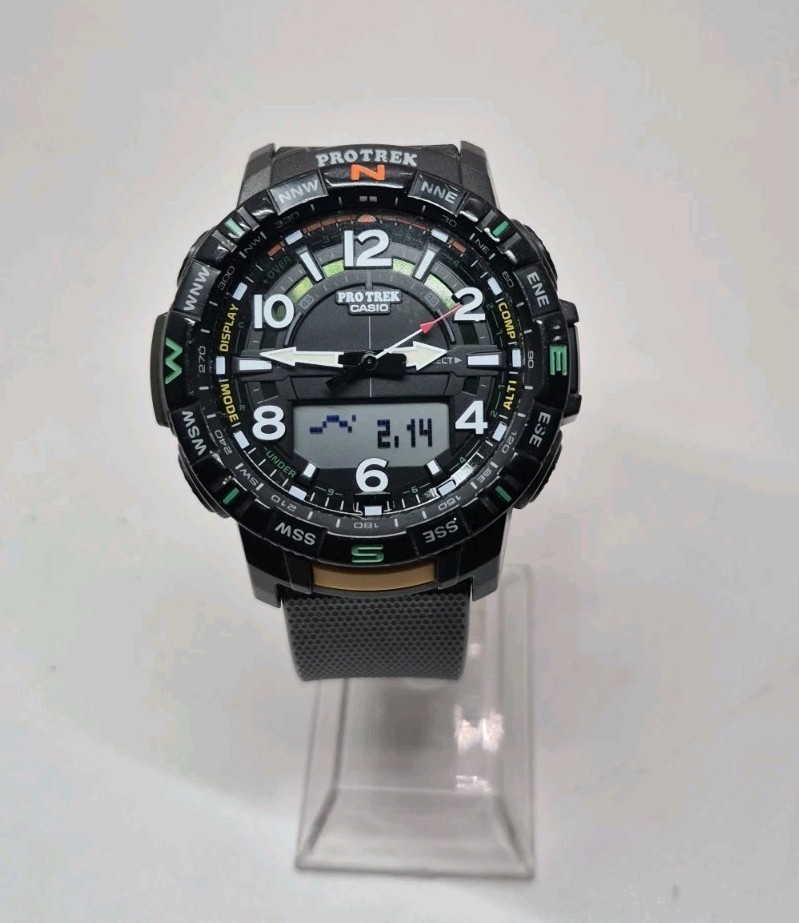 Casio Protrek PRT-B50-1DR DISPLAY Men’s Watch, ” ONLY FOR PARTS, BUTTON DON’T WO