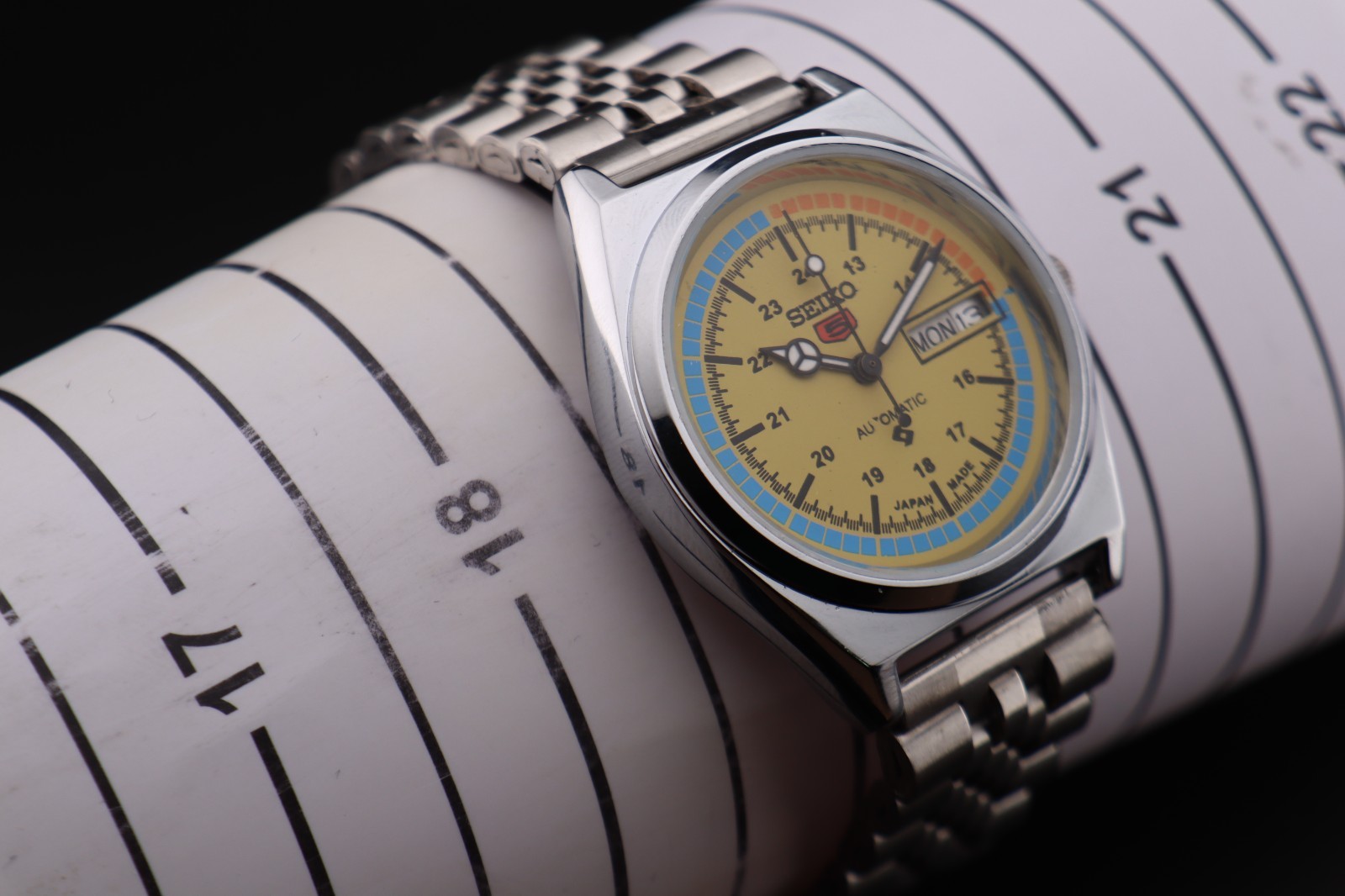 Vintage Seiko 5 Automatic 6309A Japan Made Men’s Wrist Watch, Day/Date
