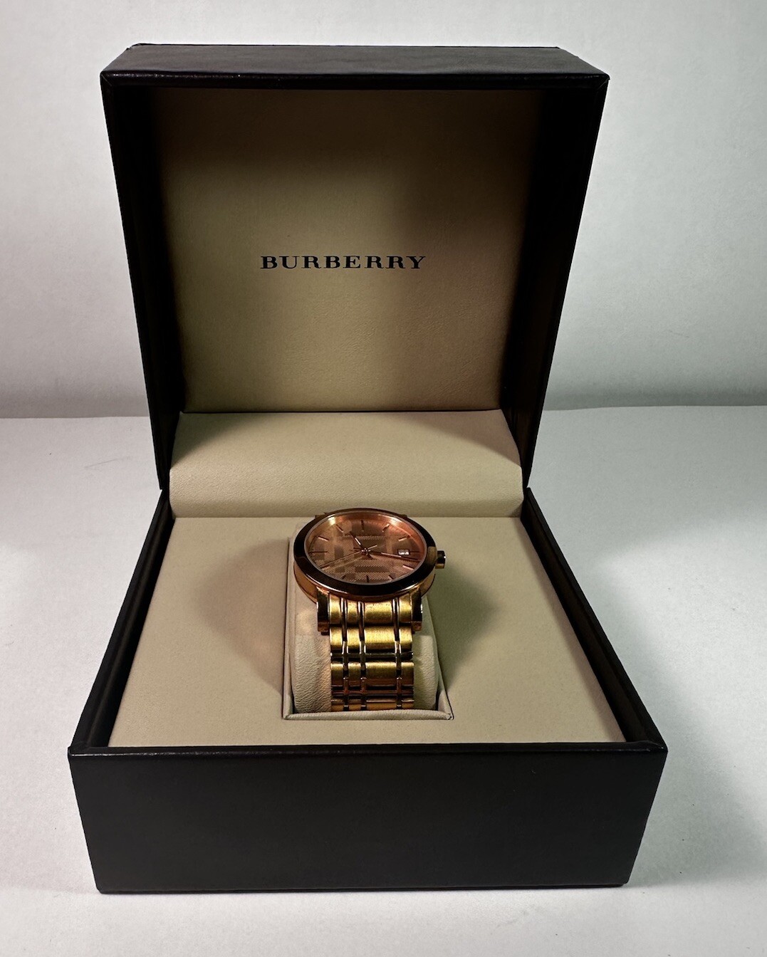 BURBERRY BU1864 Women’s Watch Rose Gold Stainless Steel Watch EUC